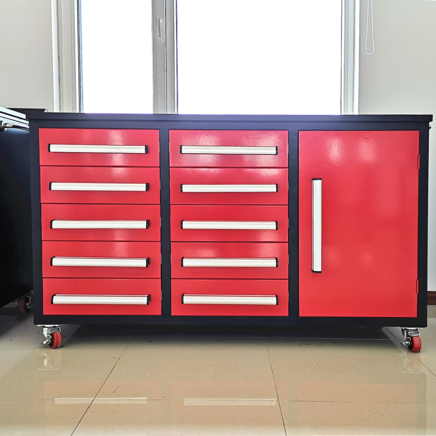 5.5ft Heavy Duty Mobile Workbench with Cabinet & 10 Drawers