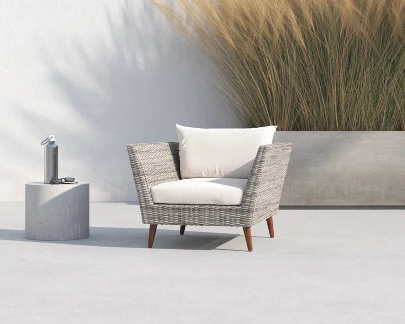 Panther Outdoor Wicker Seating Set with FSC Eucalyptus Wood & Cushions