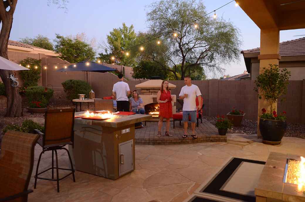 Entertainer Outdoor Fire Pit Table – 6 Ft with Fire Glass (LP/NG Compatible) - Home Outpost Supply