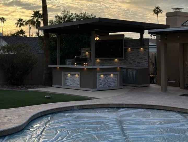 KoKoMo Bermuda Kitchen BBQ Island with Built-In TV, Fire Pit & Bar for Ultimate Outdoor Entertaining - Home Outpost Supply